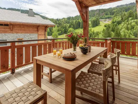 Chalet 5 étoiles Morzine, jacuzzi et sauna, 5 chambres : photo 3
