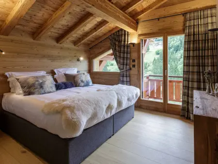 Chalet 5 étoiles Morzine, jacuzzi et sauna, 5 chambres : photo 7
