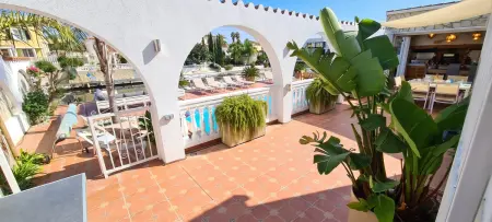 Villa Grand Canal à Empuriabrava : piscine chauffable, amarre privée : photo 46