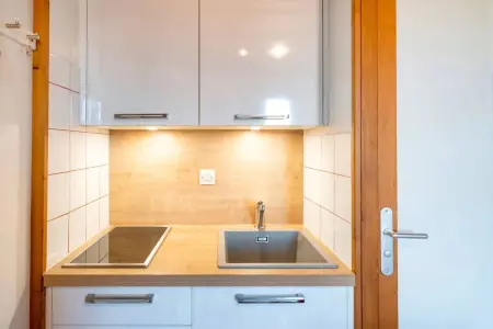 Bungalow 50 m² avec piscine partagée et vue montagne à Hasparren : photo 7