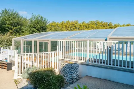 Bungalow 50 m² avec piscine partagée et vue montagne à Hasparren : photo 10