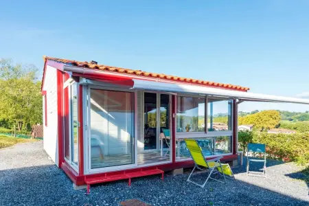 Bungalow 50 m² avec piscine partagée et vue montagne à Hasparren : photo 12