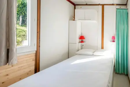 Bungalow 50 m² avec piscine partagée et vue montagne à Hasparren : photo 15