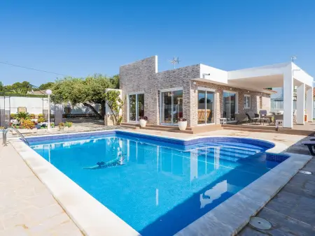 Villa 4 chambres avec piscine privée à L'Ametlla de Mar : photo 1