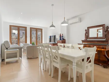 Villa 120m² centre historique, 8 pers., animaux OK : photo 7
