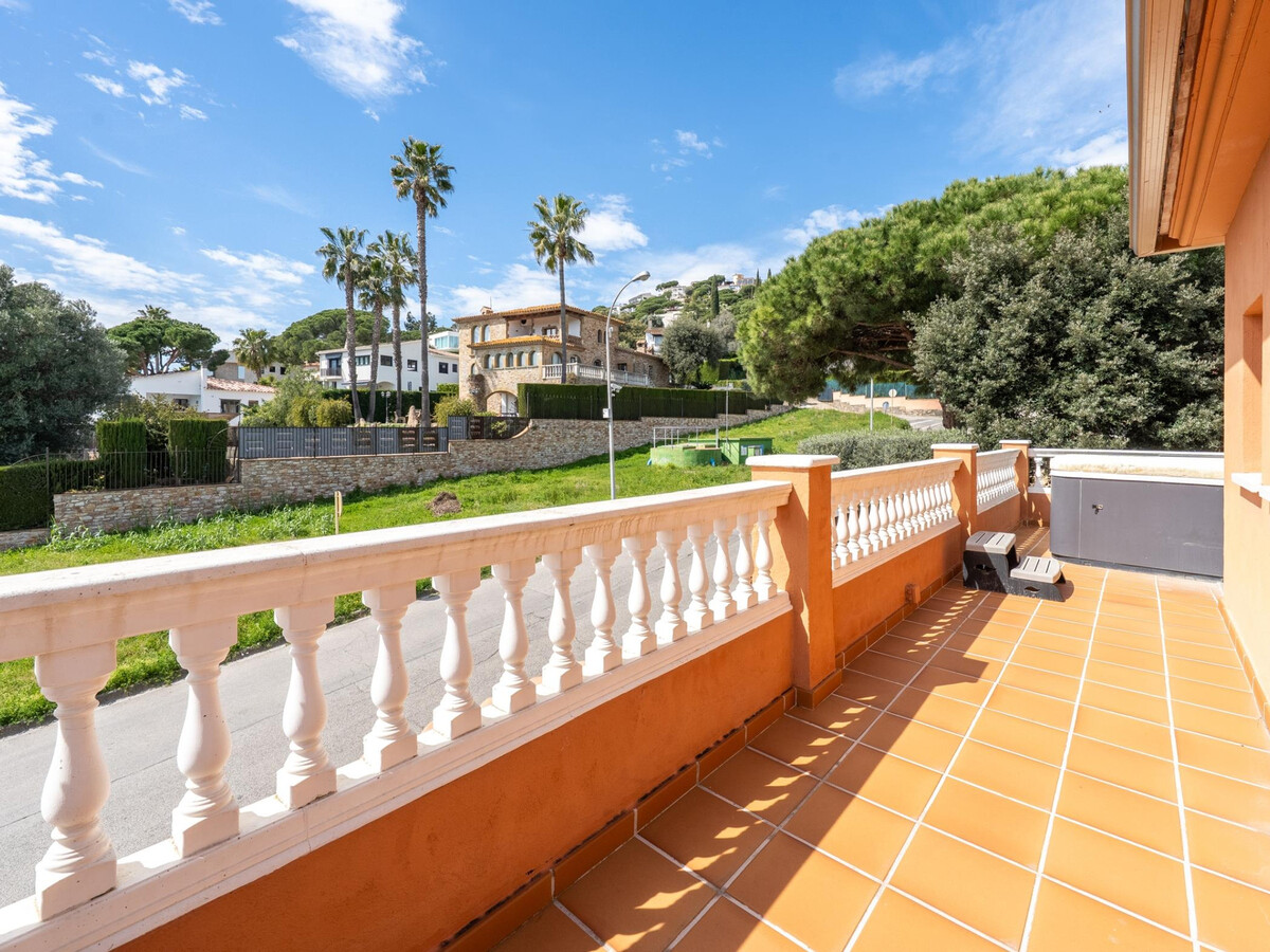 Villa Costa Brava piscine privée 8x4m et jacuzzi - Photo 14
