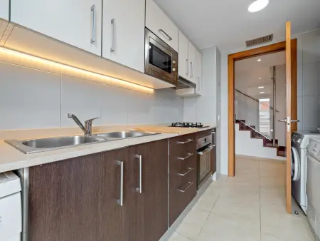 Duplex 3 chambres centre-ville, 700m de la plage : photo 7