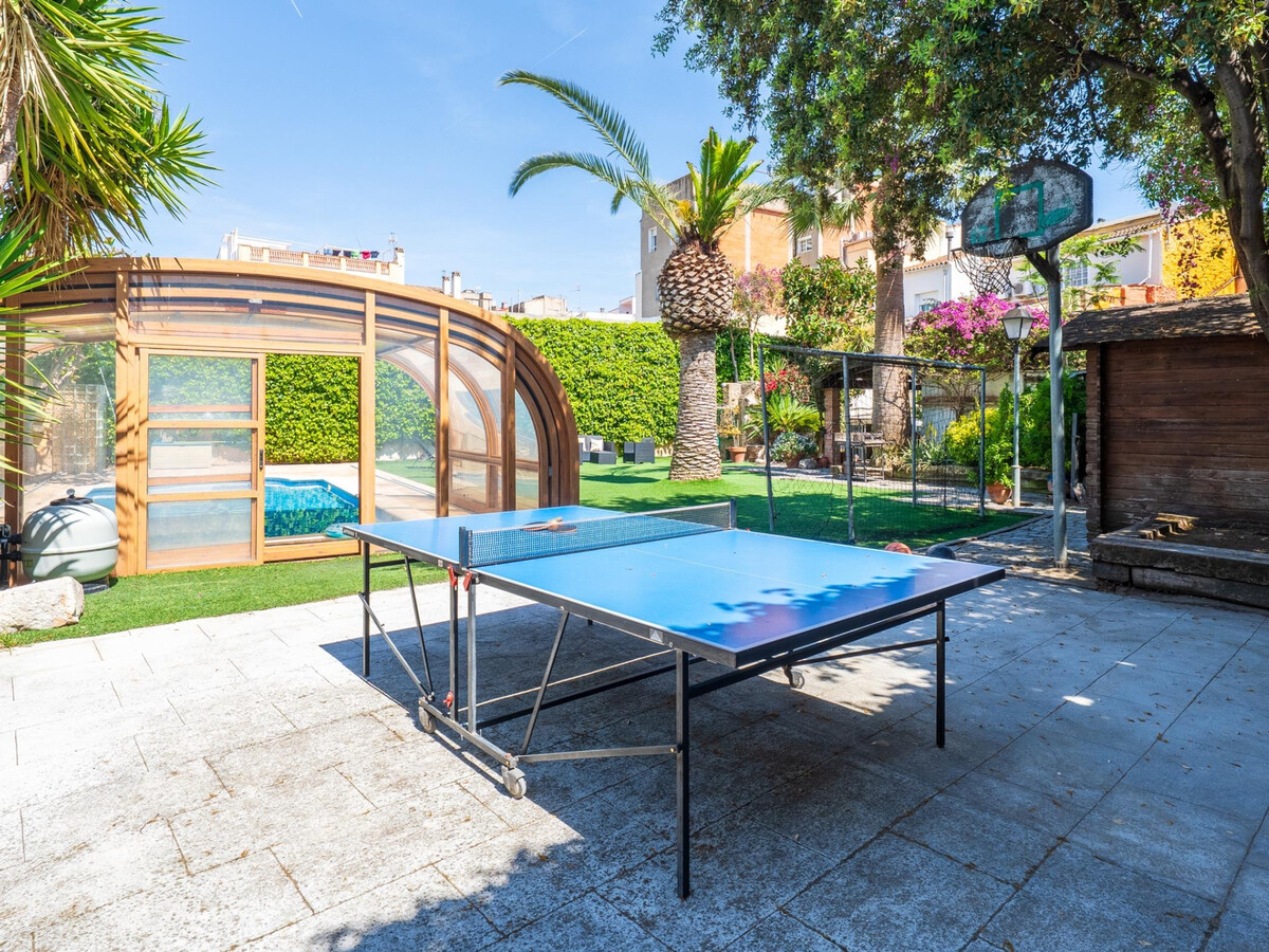 Maison avec piscine privée - 10 pers., Villa 10 personnes à Vilanova i la Geltrú - Photo 3