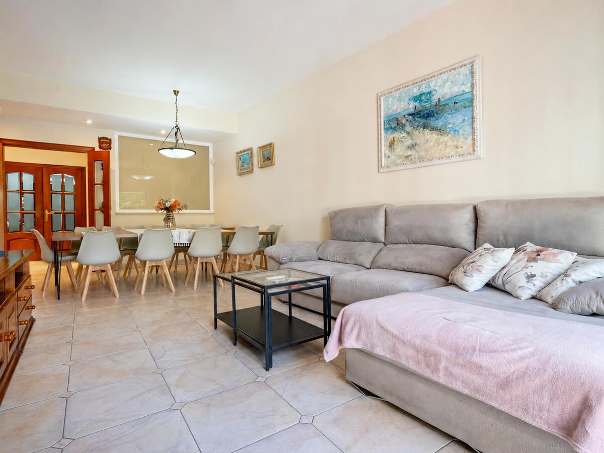 Maison avec piscine privée - 10 pers., Villa 10 personnes à Vilanova i la Geltrú - Photo 9