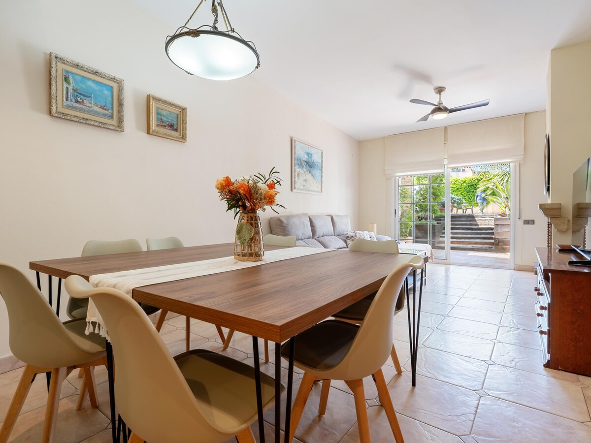 Maison avec piscine privée - 10 pers., Villa 10 personnes à Vilanova i la Geltrú - Photo 10