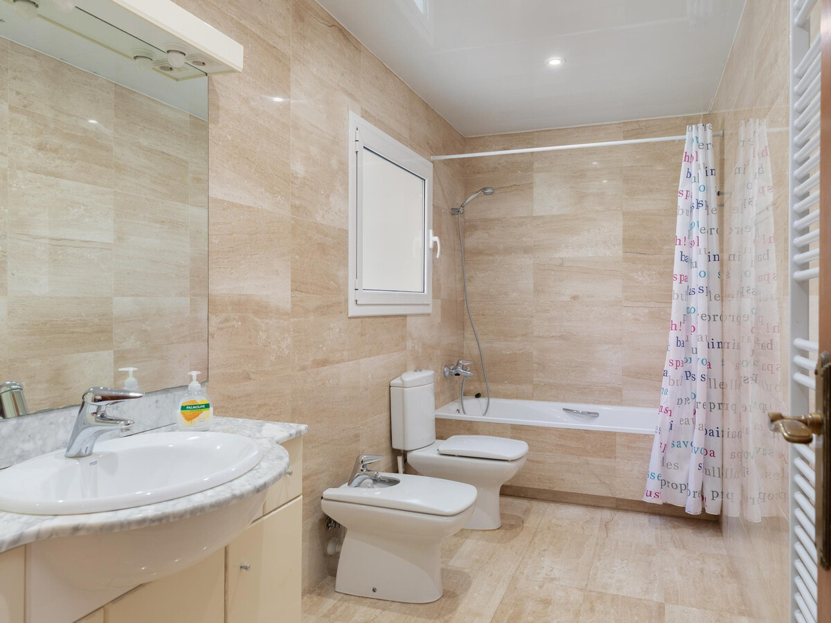 Villa 500m² piscine privée, 7 chambres, Costa Brava - Photo 17