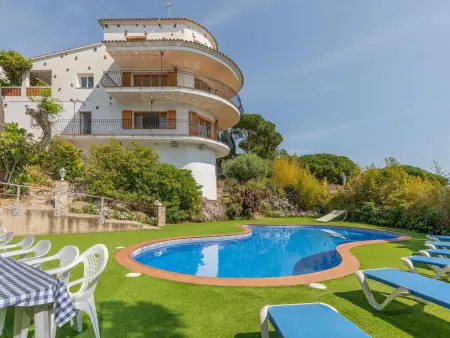 Villa 500m² piscine privée, 7 chambres, Costa Brava