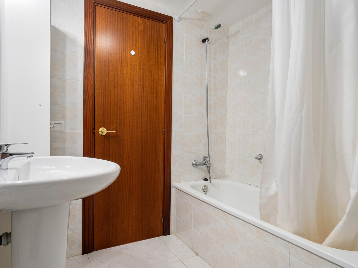 Villa 8 pers. Costa Brava, 1 km plage, parking - Photo 16