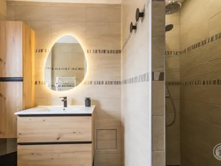 Gîte 10 personnes avec jardin à Saint-Jacques-de-Néhou : photo 9