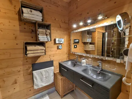 Chalet 11 pers. avec spa et atelier vitrail à Gérardmer : photo 15