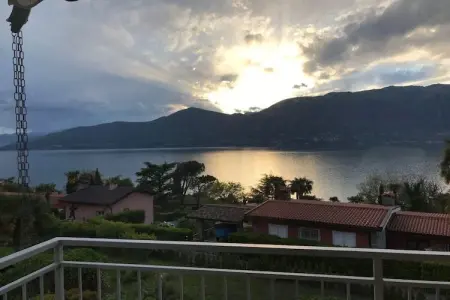 Maison vue lac Majeur à Brezzo di Bedero : photo 7
