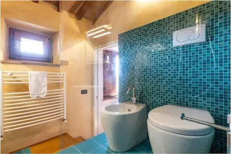 Maison Vicopisano : 2 chambres, piscine débordement : photo 27