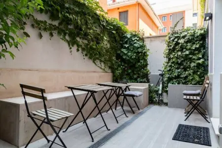 Chambre privée Madrid – Kitchenette et terrasse partagée : photo 5