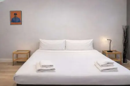 Chambre privée Madrid – Kitchenette et terrasse partagée : photo 9
