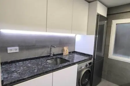 Chambre privée 18 m² avec parking à Chamartín : photo 3