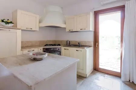 Maison 100 m² vue mer à Porto Cervo, jardin méditerranéen : photo 11