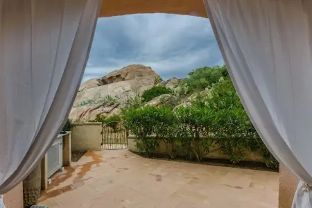Maison 100 m² vue mer à Porto Cervo, jardin méditerranéen : photo 16