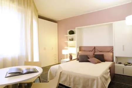 Studio rénové avec piscine et bain à remous à Ceriale : photo 7