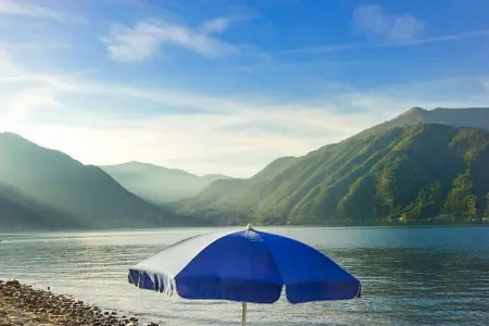 Maison 8 chambres avec piscine à 30m du lac à Lezzeno : photo 24