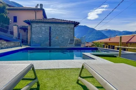 Maison 8 chambres avec piscine à 30m du lac à Lezzeno : photo 29