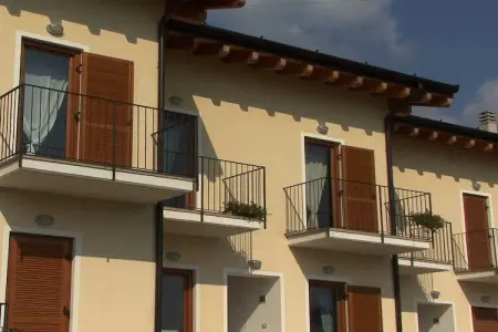 Appartement vue lac de Garde à Tremosine : photo 2