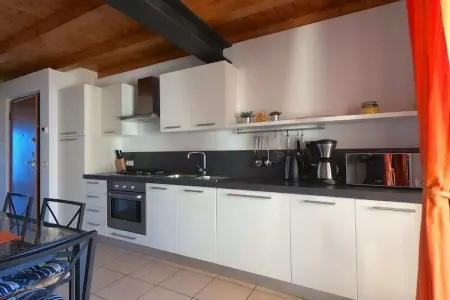 Appartement vue lac de Garde à Tremosine : photo 9