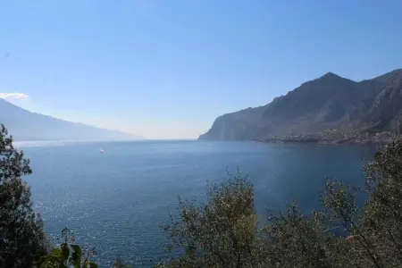 Appartement vue lac de Garde à Tremosine : photo 22
