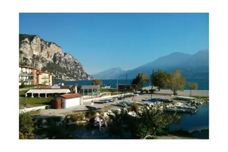 Appartement vue lac de Garde à Tremosine : photo 23