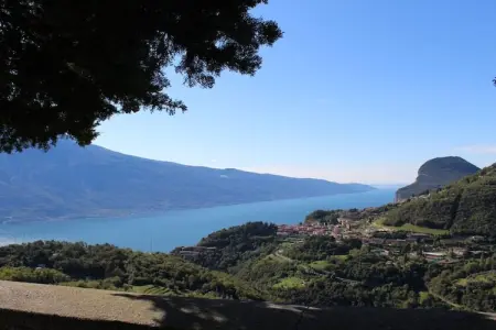 Appartement vue lac de Garde à Tremosine : photo 26
