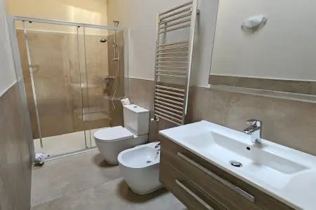 Appartement 4 personnes Gargnano vue lac et parking : photo 20