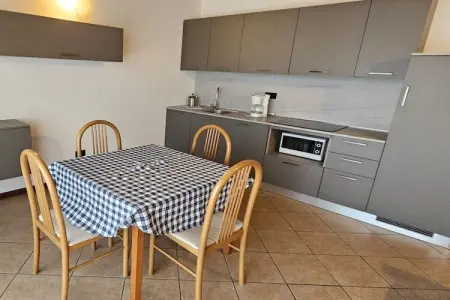 Appartement 4 personnes Gargnano vue lac et parking : photo 22