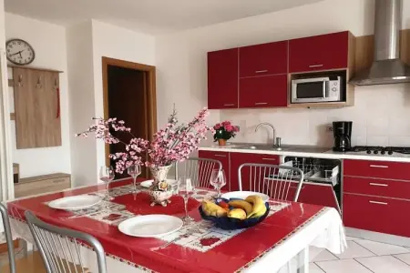 Maison avec piscine et vue lac de Garde à Brenzone : photo 12