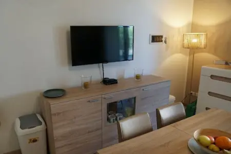 Appartement neuf 2 chambres avec terrasse couverte à Lazise : photo 14