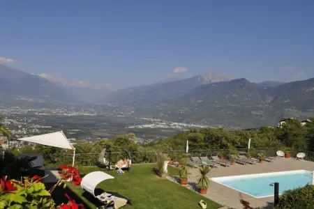 Maison Himmelreich à Lana, 3 balcons et piscine : photo 4