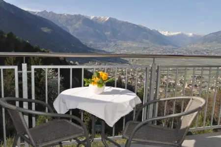 Maison Himmelreich à Lana, 3 balcons et piscine : photo 13