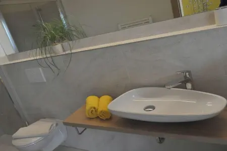 Maison Himmelreich à Lana, 3 balcons et piscine : photo 23