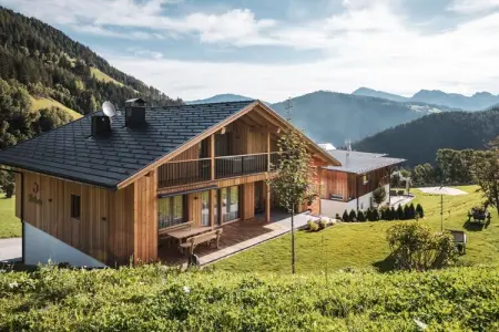 Chalet bio Marebbe : 2 chambres, spa et potager : photo 2