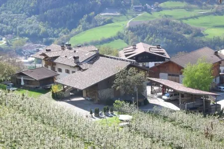 Maison Obergostnerhof à Klausen, 2 balcons vue vallée : photo 3