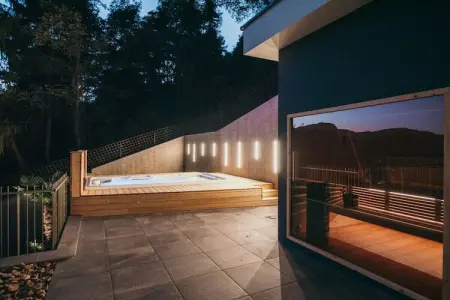 Maison Suite Dickens avec sauna et spa à Jenesien : photo 5