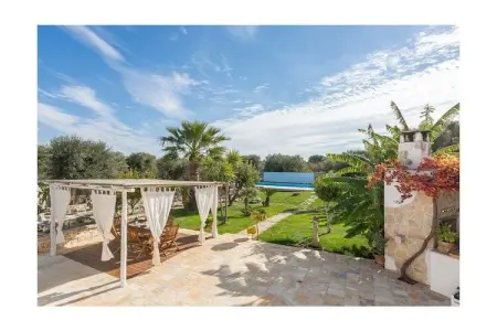Trullo Suenn avec piscine privée à San Michele Salentino : photo 4