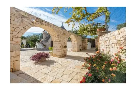 Trullo Suenn avec piscine privée à San Michele Salentino : photo 15