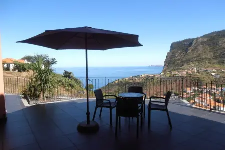 Vivenda Fortim à Santana : maison vue mer et Rocher de l'Aigle : photo 5