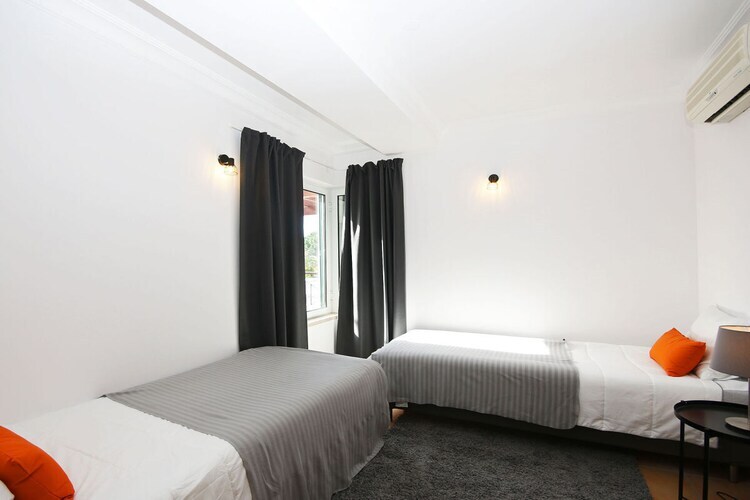 Maison 6 pers. avec 3 piscines à Quarteira - Photo 11