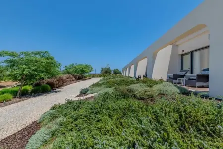 Suite Robijn à Moncarapacho : maison 64 m² avec piscine : photo 8