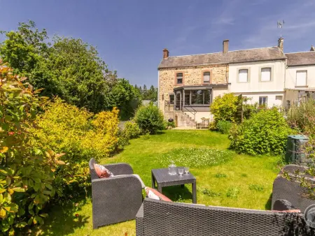 Gîte de village avec jardin clos et climatisation : photo 2